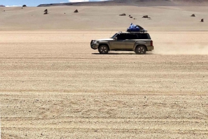 Visite privée des salines d'Uyuni depuis le Chili dans des auberges de jeunesse