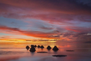 Salar de Uyuni Excursión privada desde Chile en albergues