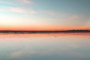 Visite privée des salines d'Uyuni depuis le Chili dans des auberges de jeunesse