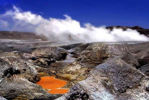 Uyuni Salt Flats. 3D 2N ENGLISH Guide. Private tour!