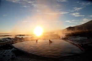 Uyuni Salt Flats 3D Tour + transfer do San Pedro de Atacama