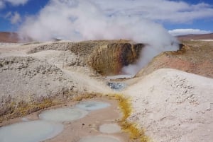 Salar de Uyuni e Lagoa Vermelha 3 dias | Inglês no Guia |