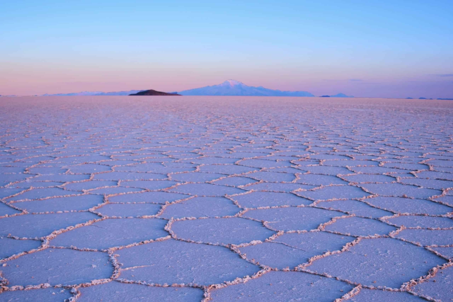 Uyuni: Saltlejligheder og guidet tur ved solnedgang med frokost