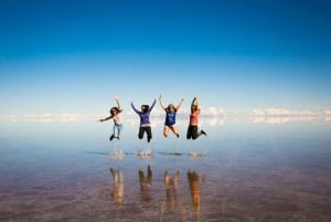 Journée complète dans les salines d'Uyuni + Volcan Tunupa (privé)