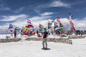 Journée complète dans les salines d'Uyuni + Volcan Tunupa (privé)