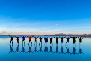 Uyuni: Zoutvlakten Halve Daagse Tour met Zonsondergang