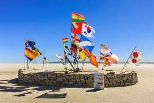 San Pedro de Atacama: Uyuni Salt Flat Tour