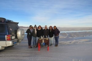 Uyuni: Salztonebenen-Tour bei Sonnenaufgang / Sternenlicht