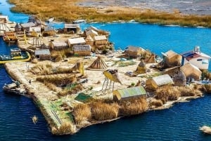 Visita el impresionante Lago Titicaca (Isla de Uros y Taquile)