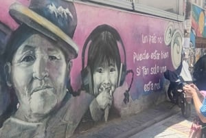 Walking artistic city tour - Smells like La Paz spirit