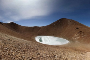 Zapaleri, un volcán con tres bordes