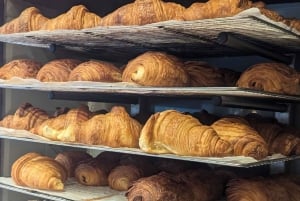 Bordeaux: 1.5h Exclusive Best Bakeries Food Tour - Max 8 ppl