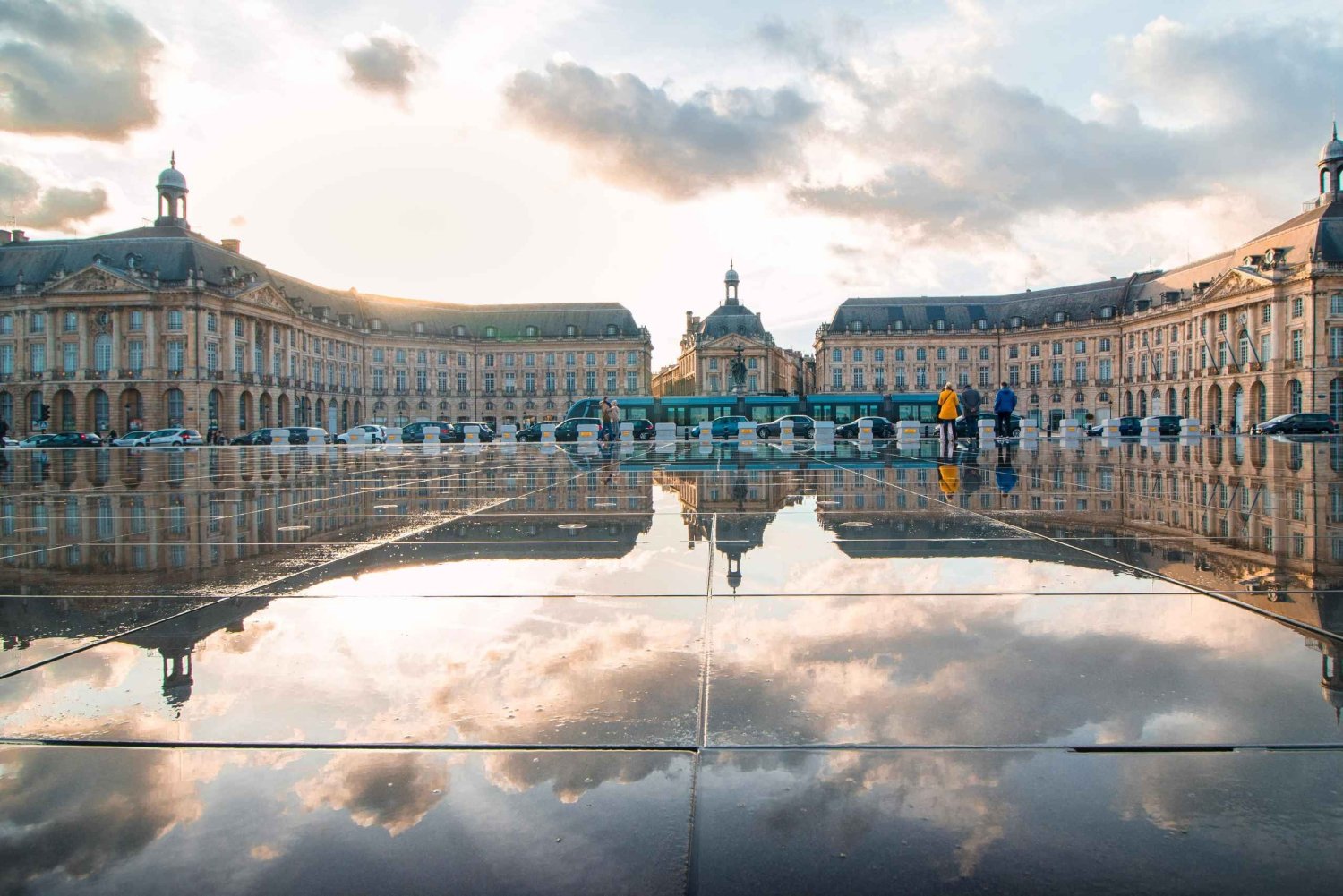 Bordeaux: tour a piedi di 1 ora e 30 minuti per scoprire i punti di riferimento storici