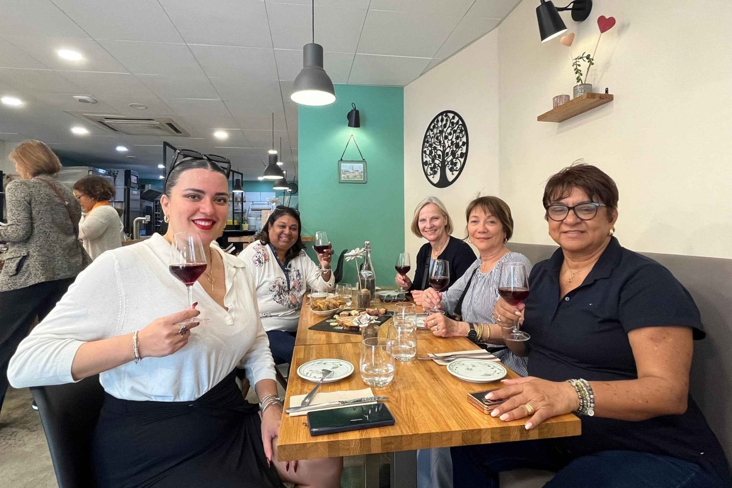 Bordeaux: A Deluxe Gourmet Tour