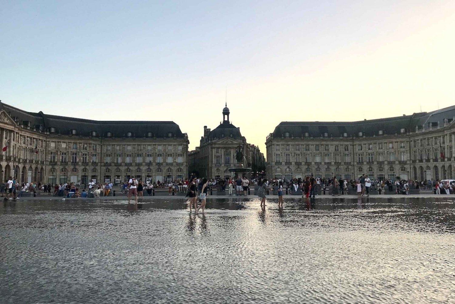 Bordeaux as a local: Private Guided Tour