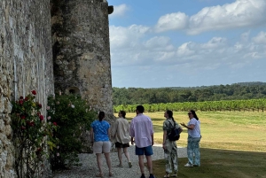 Bordeaux Backcountry E-Bike Tour with Lunch & Wine Tasting