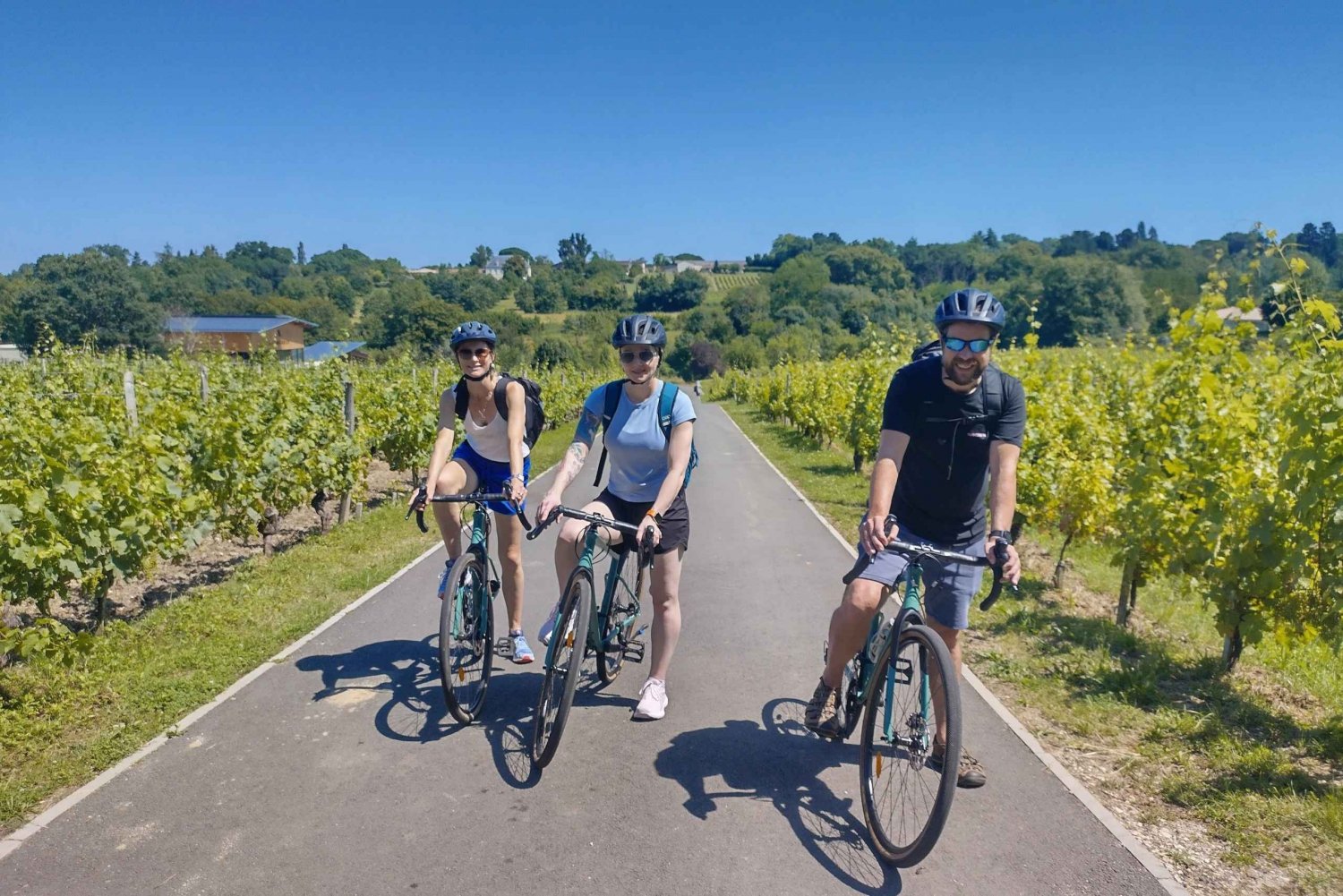 Bordeaux Countryside & Vineyards by Gravel Bike