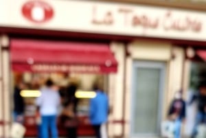 Bordeaux: Food Walking Tour with Full Meal and Wine