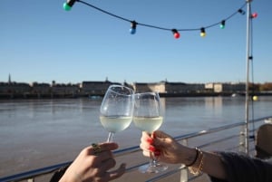 Bordeaux: Guided Wine and Canelé Discovery Cruise