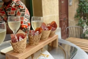 Bordeaux Historic and Gourmet Food Walking Tour