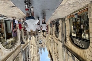 Bordeaux: Historiallinen keskusta ja Chartronsin alue Polkupyöräretki