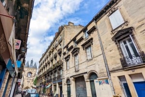 ボルドーの中世ツアー：建築と歴史を探索しましょう