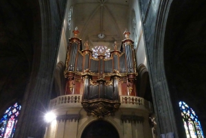 ボルドーの中世ツアー：建築と歴史を探索しましょう