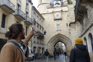 ボルドーの中世ツアー：建築と歴史を探索しましょう