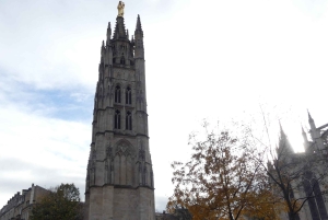 ボルドーの中世ツアー：建築と歴史を探索しましょう