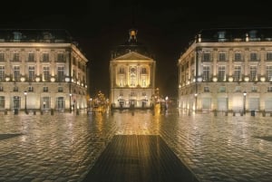Bordeaux: City Exploration Game and Tour