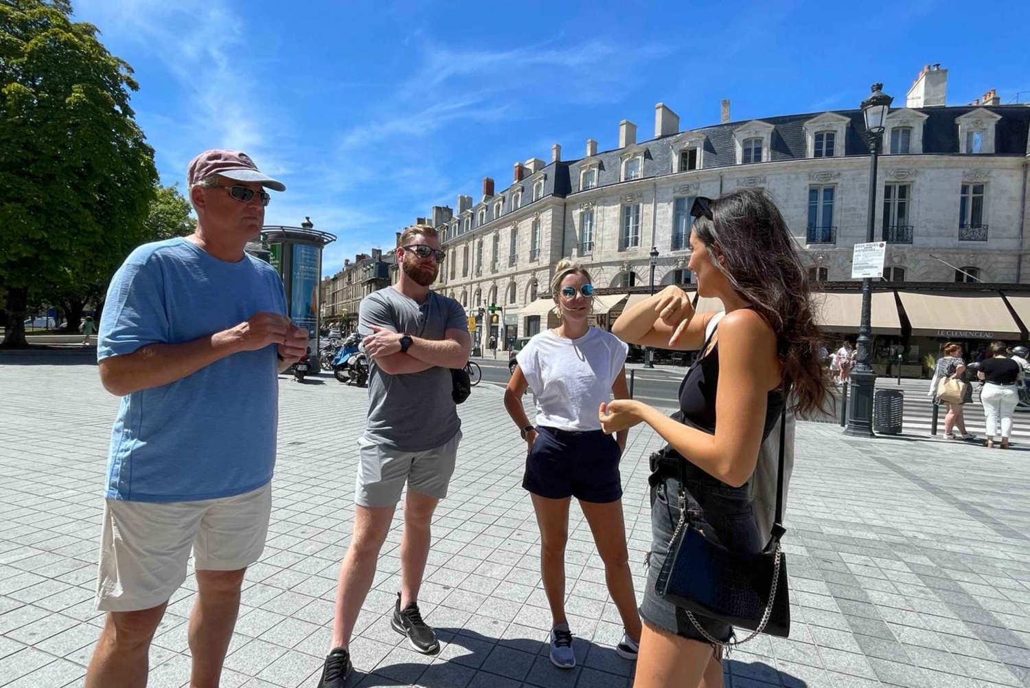 Bordeaux: Private City Walking Tour