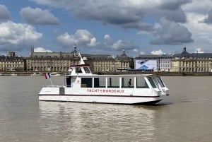 Bordeaux: River Garonne Cruise with Glass of Wine and Canelé