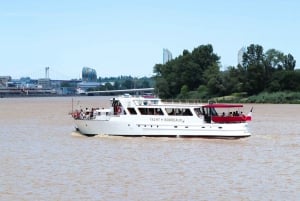 Bordeaux: River Garonne Cruise with Glass of Wine