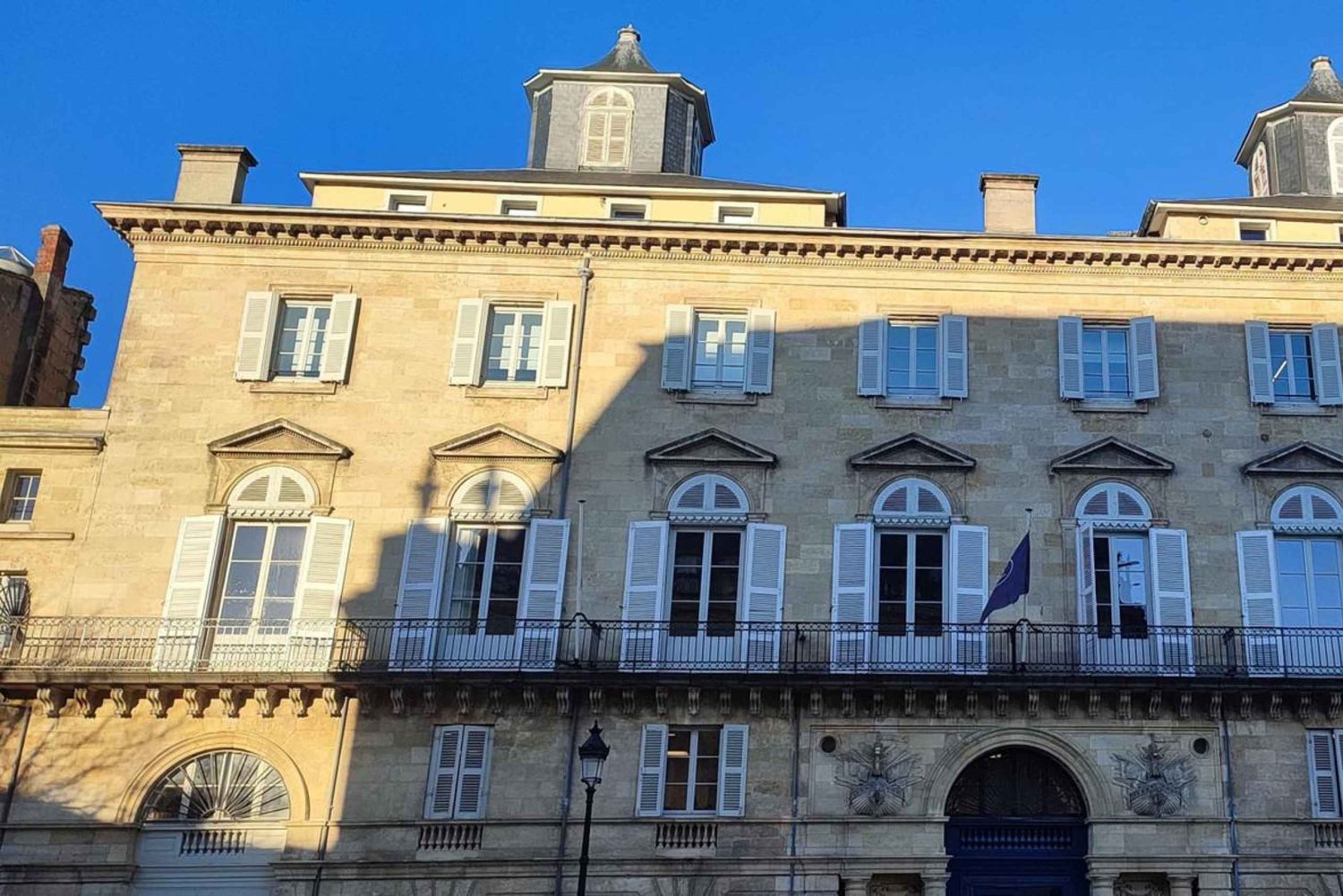 Bordeaux: Omvisning til fots om slavehandelen + utflukt på Garonne