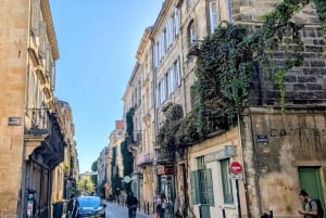 Bordeaux: Rundgang zum Thema Sklavenhandel + Ausflug auf der Garonne