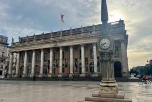 Bordeaux: Small group - Guided Walking Tour