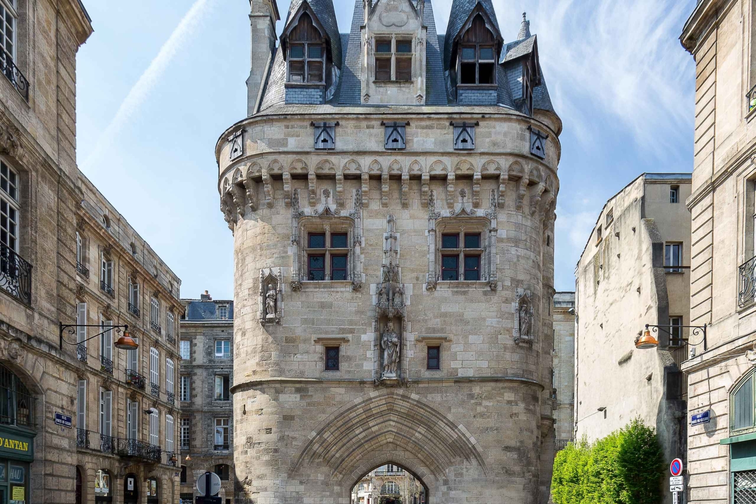 Bordéus: a Porte Cailhau, um símbolo da Idade Média