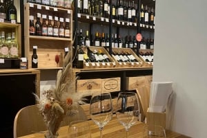 Bordeaux: Wine Tasting with a Certified Sommelier