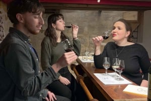 Wina z Bordeaux: lekcja degustacji z 4 winami i paringiem kulinarnym