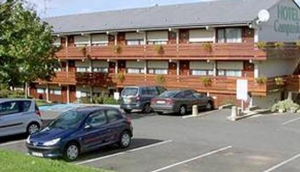 Campanile Poitiers Sud Aeroport Hotel
