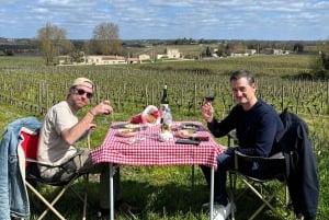 Classic Car private tour : Half day Pomerol & Saint-Émilion