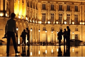 Dark Bordeaux : Fantômes, crimes authentiques, récits de hantise éternelle