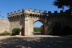 Exklusive Weintour durch die Châteaux von Saint-Émilion mit Verkostungen