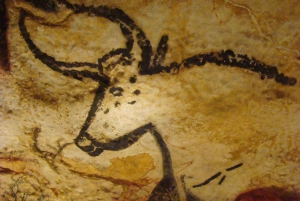 From Bordeaux: Lascaux and Dordogne Valley Private Tour