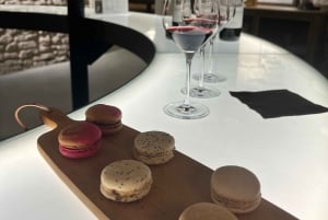From Bordeaux: Médoc Region Food and Wine Tour