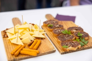 メドック午後のワインツアー、2つのワイナリー、試飲と美味しい料理