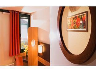 Premiere Classe Bordeaux Nord Lac Hotel