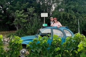 Saint-Émilion & Pomerol : Full day private tour classic car