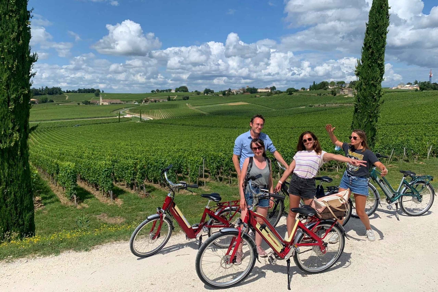 Passeio de bicicleta e vinho em Saint Emilion