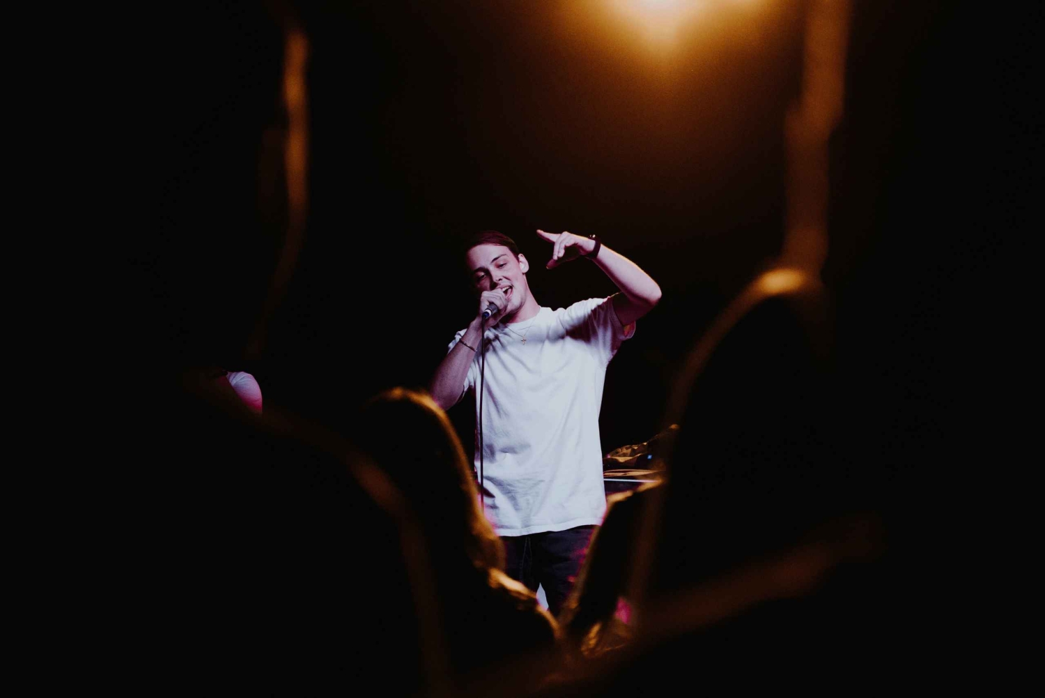 De Comedy Club van Bègles! Een avond van anderhalf uur gelach